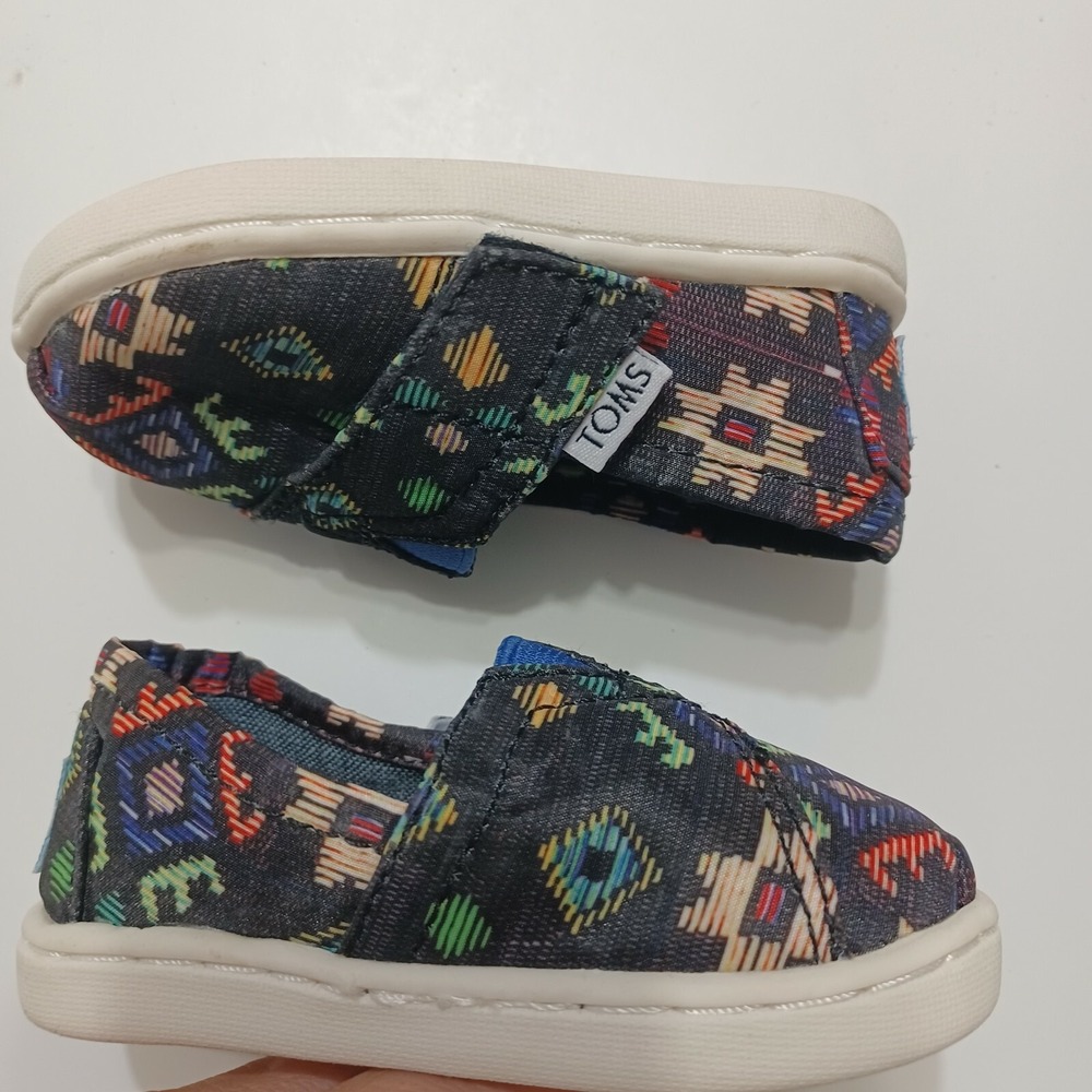 Toms New Babys Geo 450815 Textured Black Colorful Hook Loop 4C Hard Sole